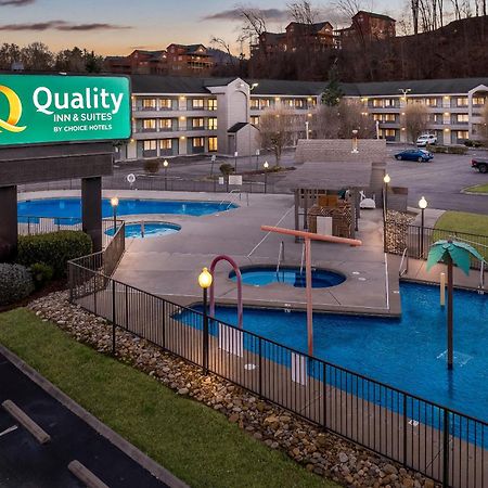 Quality Inn & Suites At Dollywood Lane Pigeon Forge Buitenkant foto
