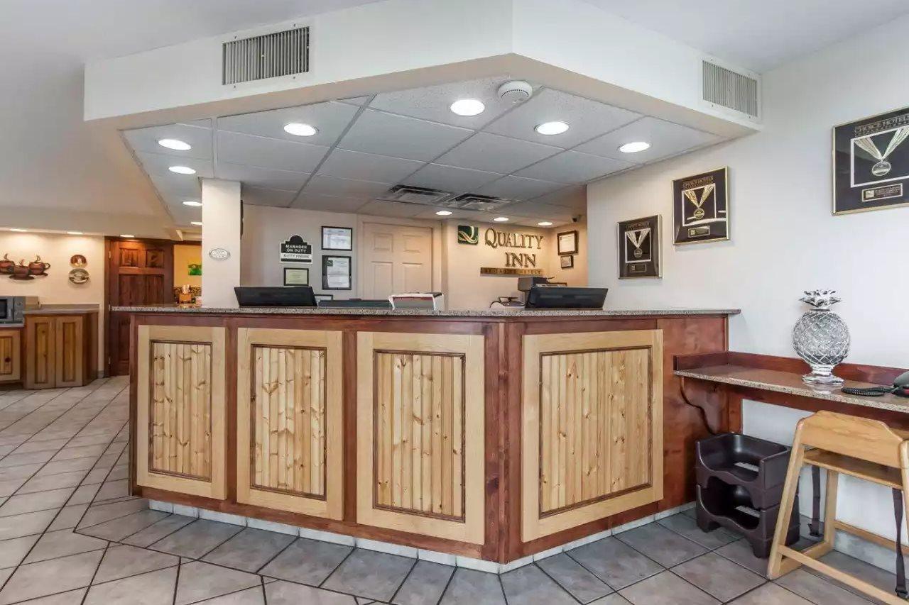 Quality Inn & Suites At Dollywood Lane Pigeon Forge Buitenkant foto