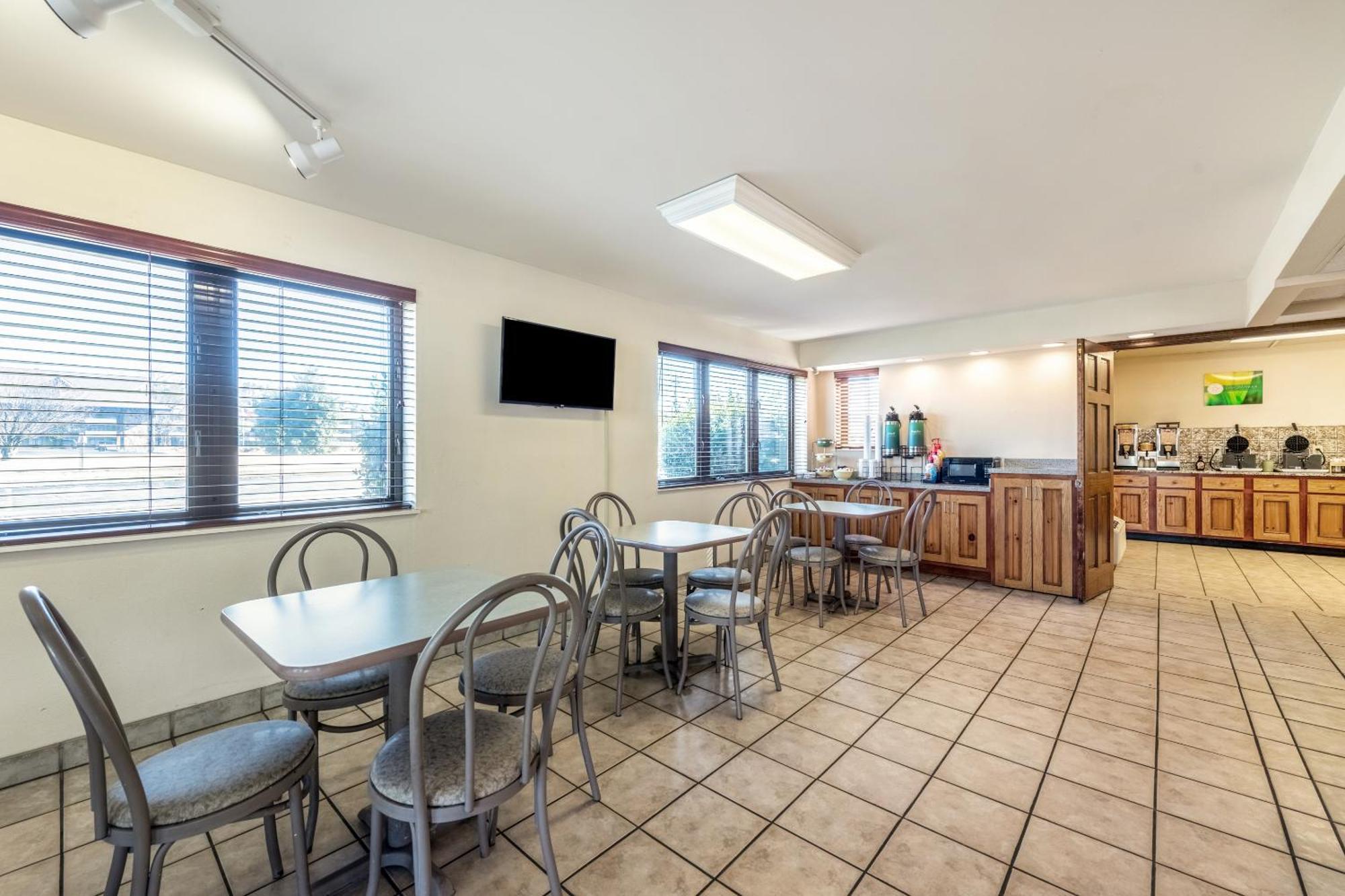 Quality Inn & Suites At Dollywood Lane Pigeon Forge Buitenkant foto