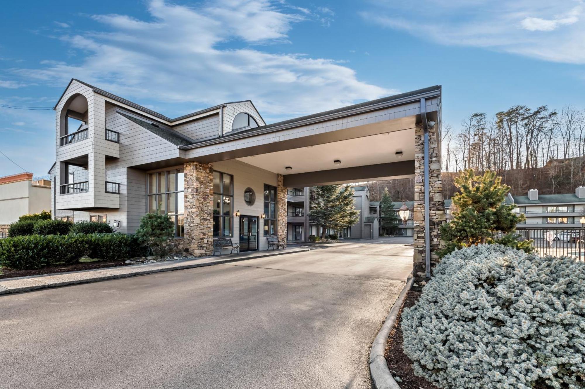 Quality Inn & Suites At Dollywood Lane Pigeon Forge Buitenkant foto