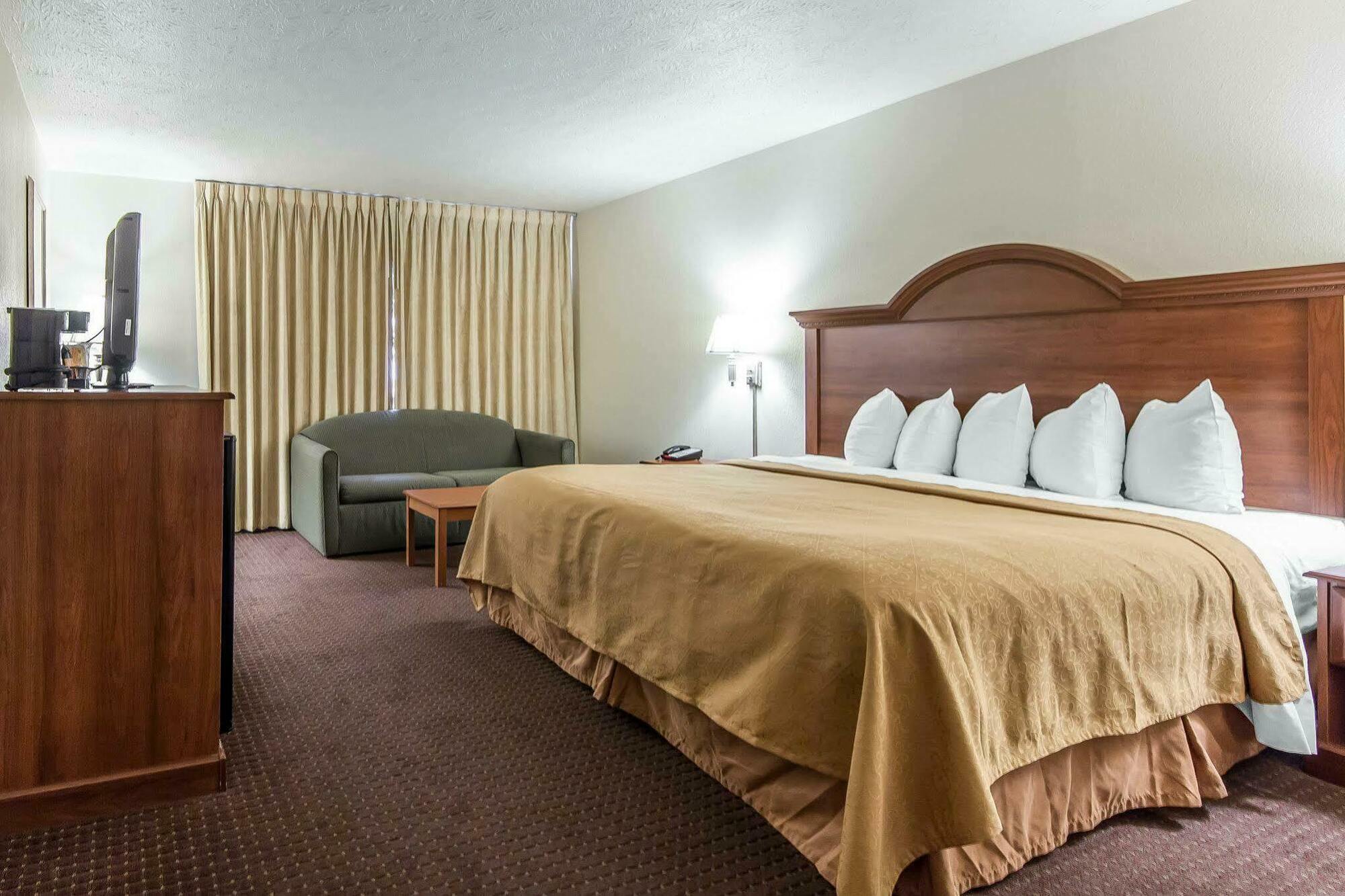 Quality Inn & Suites At Dollywood Lane Pigeon Forge Buitenkant foto