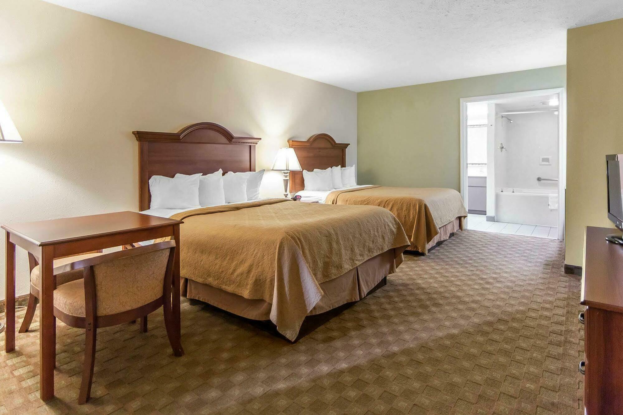 Quality Inn & Suites At Dollywood Lane Pigeon Forge Buitenkant foto